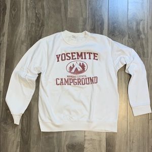BRANDY MELVILLE YOSEMITE CREWNECK SWEATSHIRT